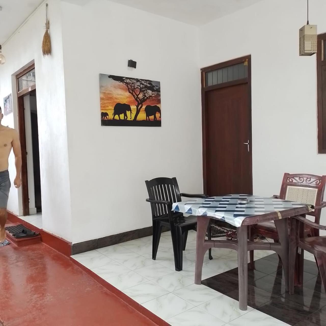 Sea Side Bay House Hotel Weligama Exterior photo